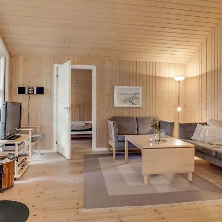 Hilke - 850m From The Sea In Nw Jutland By Interhome * Blokhus