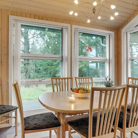 Hilke - 850m From The Sea By Interhome